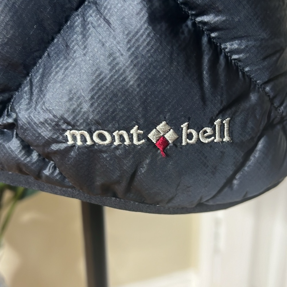 Montbell Black Quilted Women's Vest - Picture 2 of 9